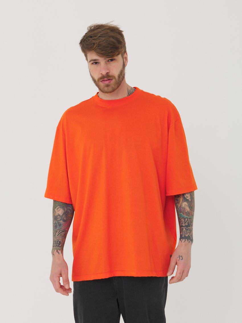 Camiseta Over Retroy Laranja - Estilo Oversized e Conforto Premium