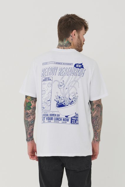 camiseta branca malhao estampada retroy oriental restaurant ramen 11