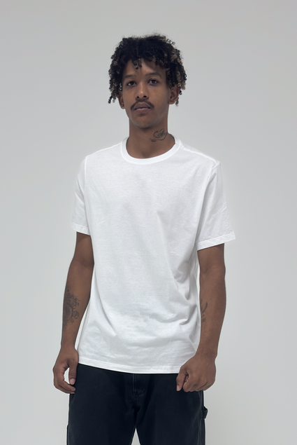 camiseta basica retroy branca 4