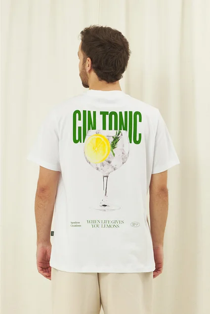 camiseta branca malhao estampada retroy gin 8