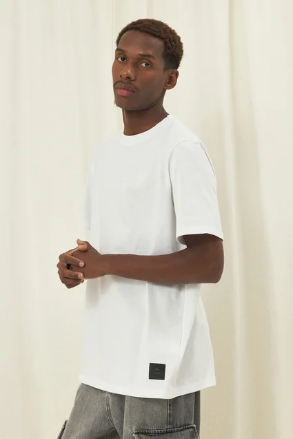 camiseta malhao retroy branca com etiqueta 3